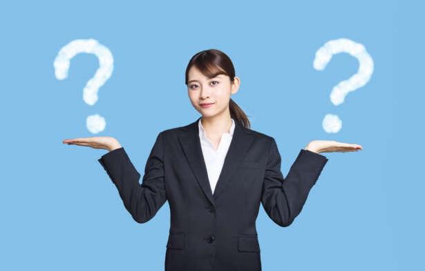 オンライン秘書は業務委託契約となり、派遣サービスは人材派遣契約となります。