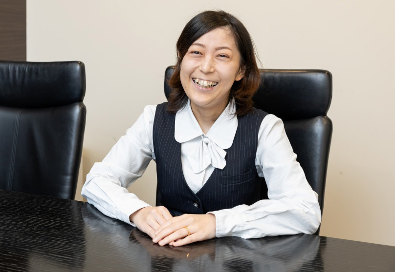 電話代行オペレーター｜元派遣会社の営業｜My Team108・CUBEを運営する大阪エル・シー・センターの社員インタビュー