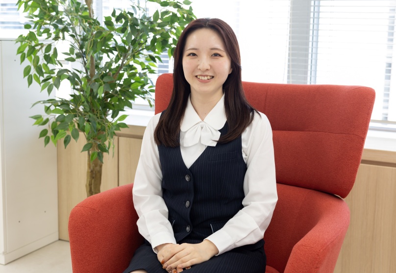 電話代行オペレーター｜元エステサロンスタッフ｜My Team108・CUBEを運営する大阪エル・シー・センターの社員インタビュー